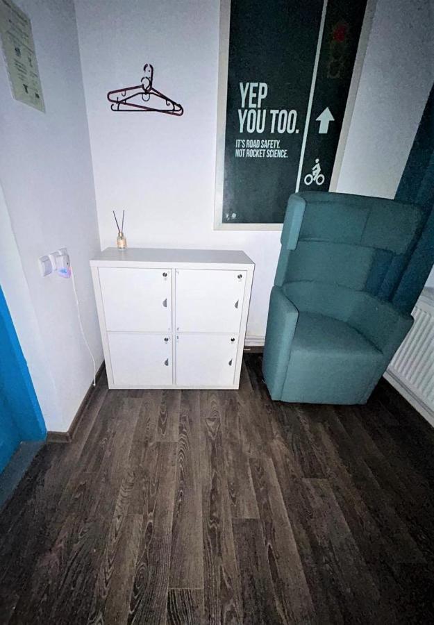 Bern Hostel Кишинёв Экстерьер фото
