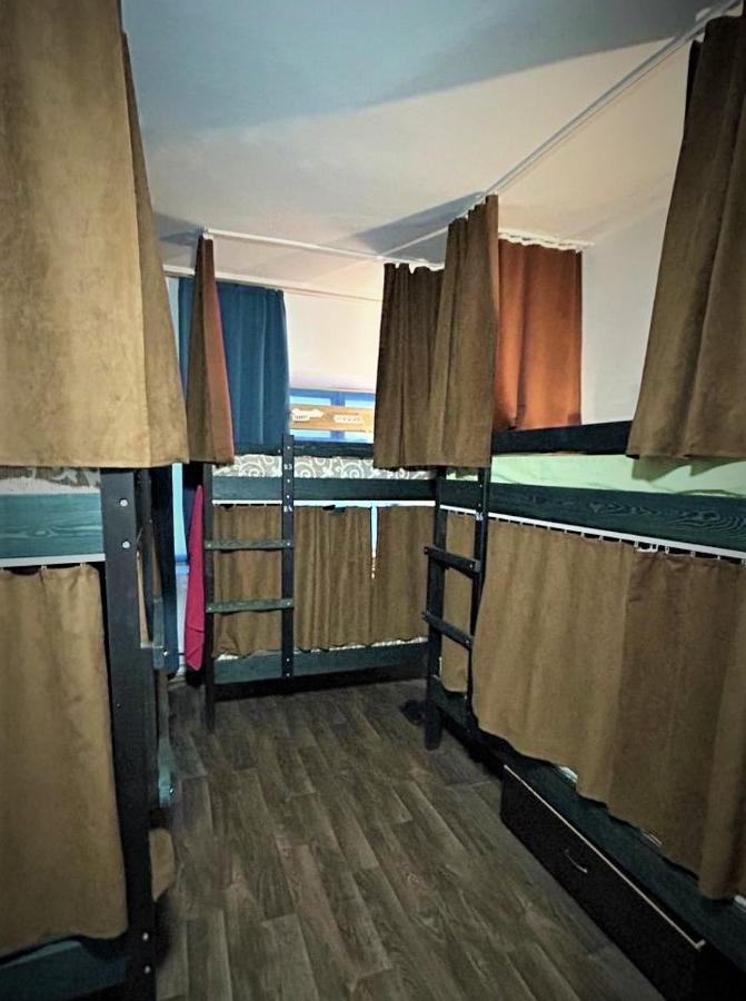 Bern Hostel Кишинёв Экстерьер фото