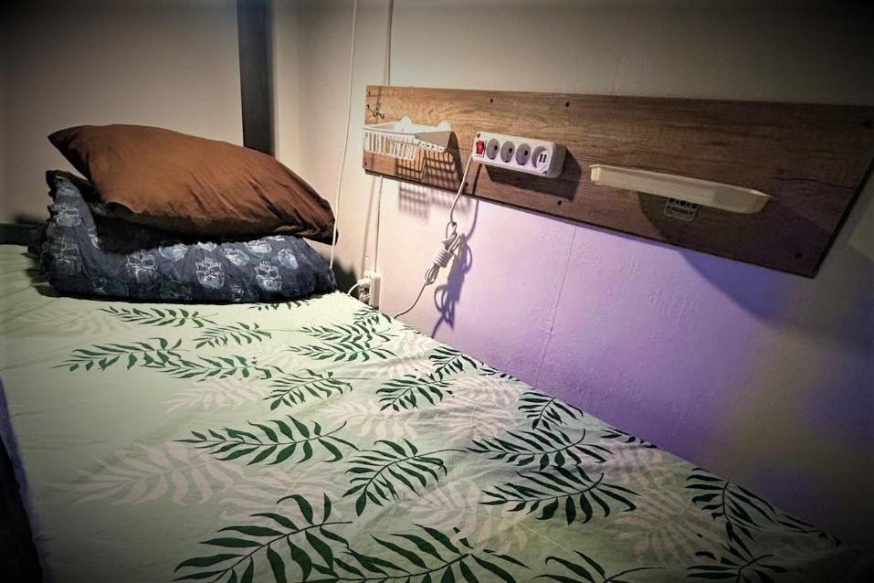 Bern Hostel Кишинёв Экстерьер фото