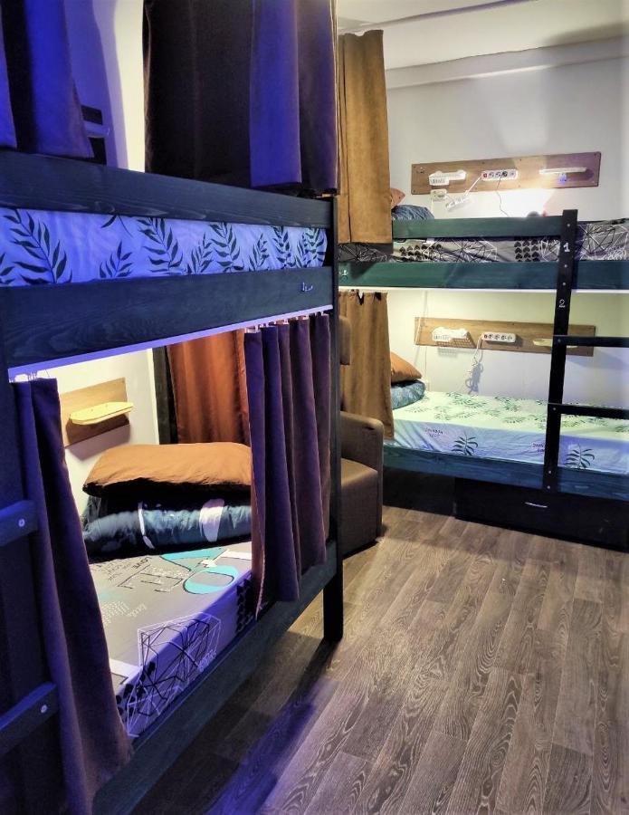 Bern Hostel Кишинёв Экстерьер фото