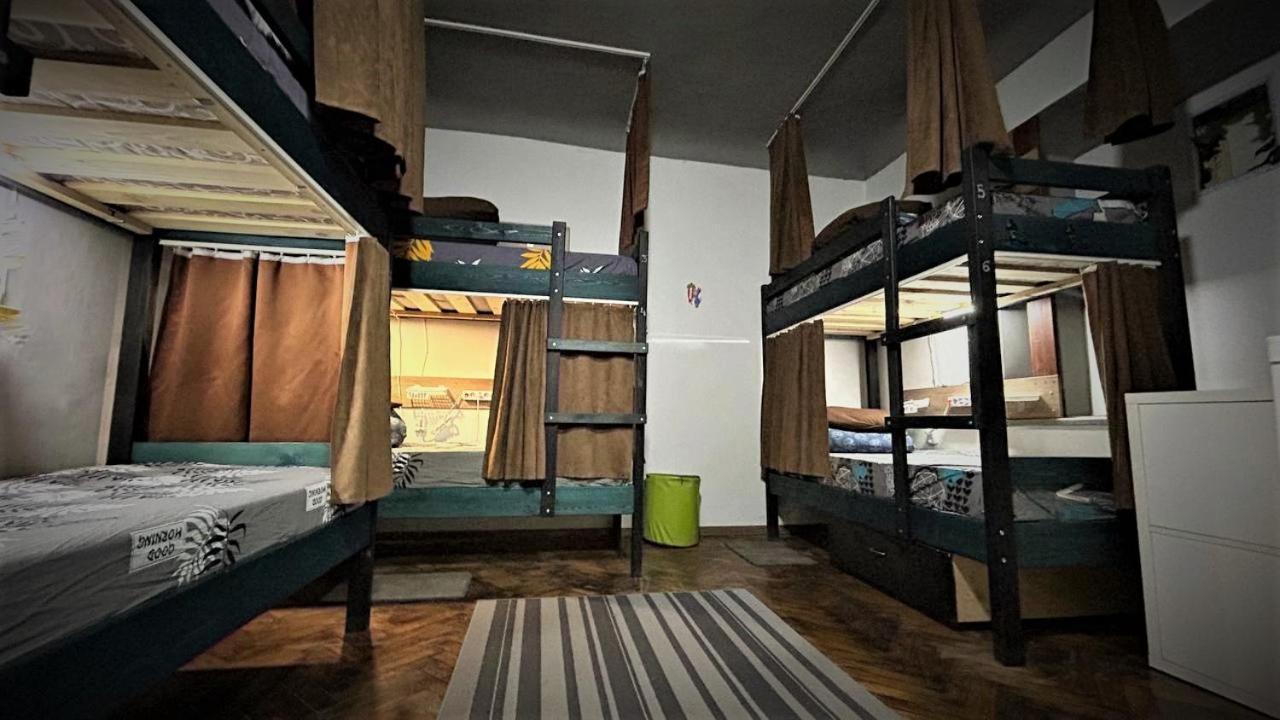 Bern Hostel Кишинёв Экстерьер фото