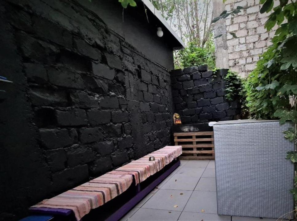 Bern Hostel Кишинёв Экстерьер фото