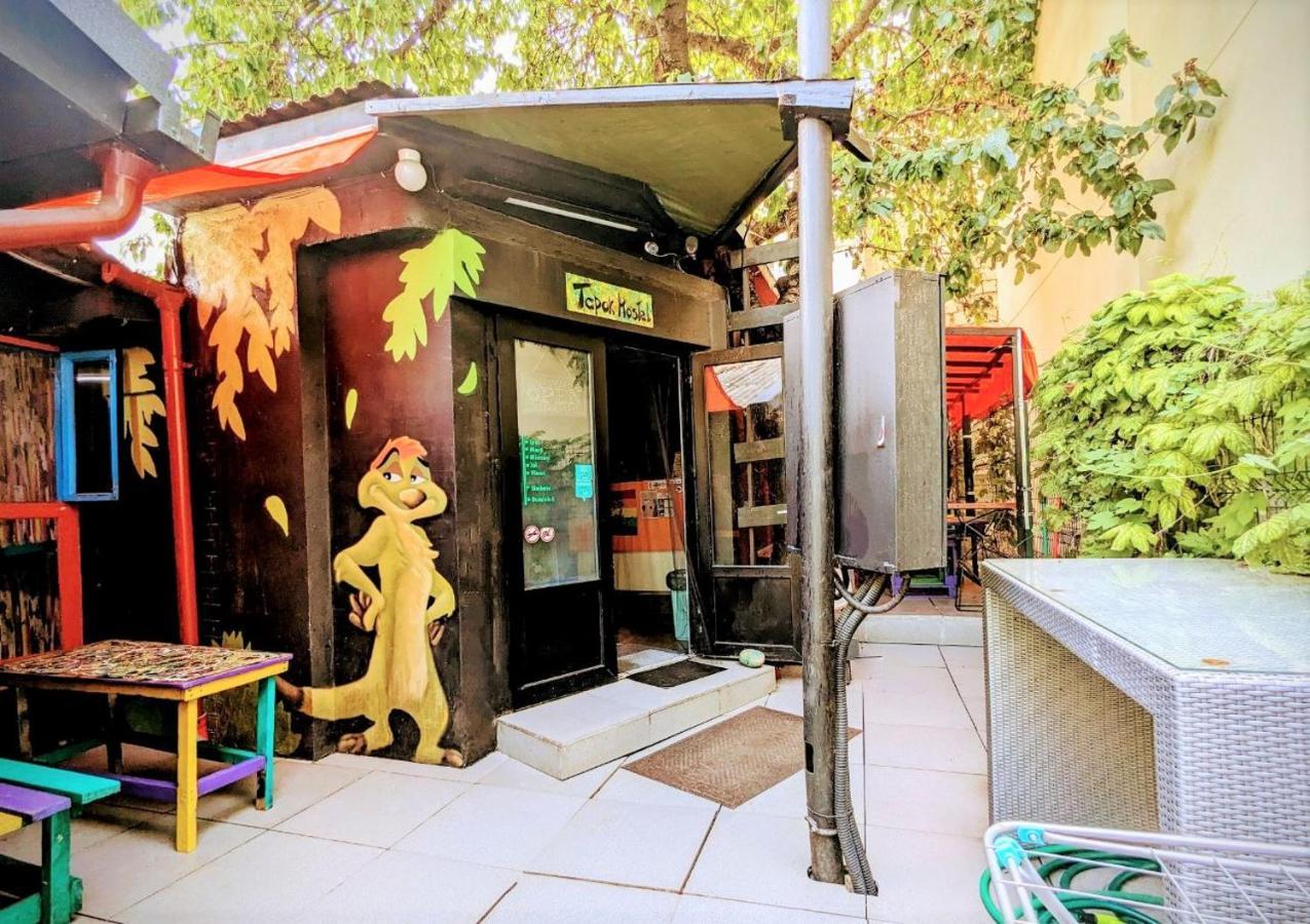 Bern Hostel Кишинёв Экстерьер фото